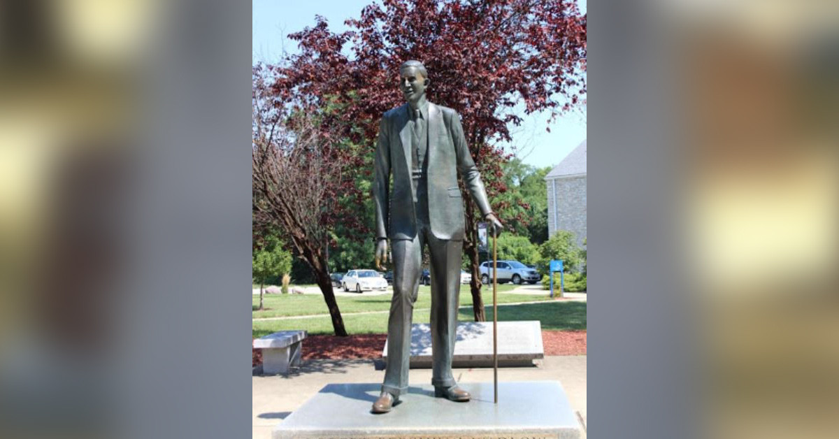 2.59 metreyle rekor kırdı