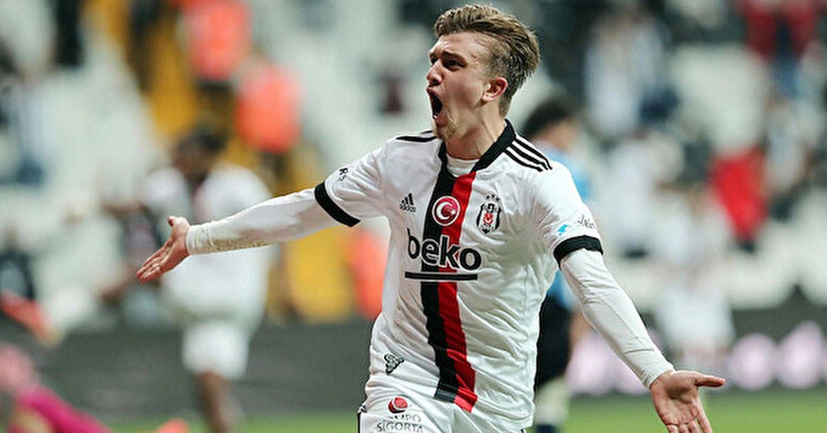 Futbolcunun durumu heyecanlandırdı