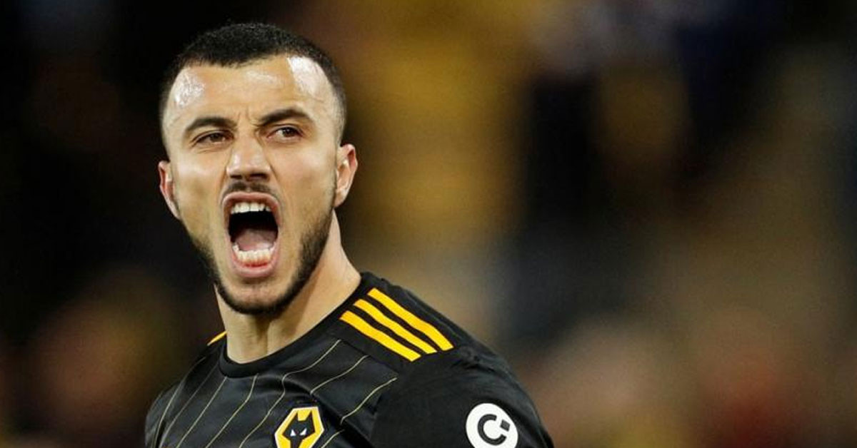 Hangi takımda oynuyor?