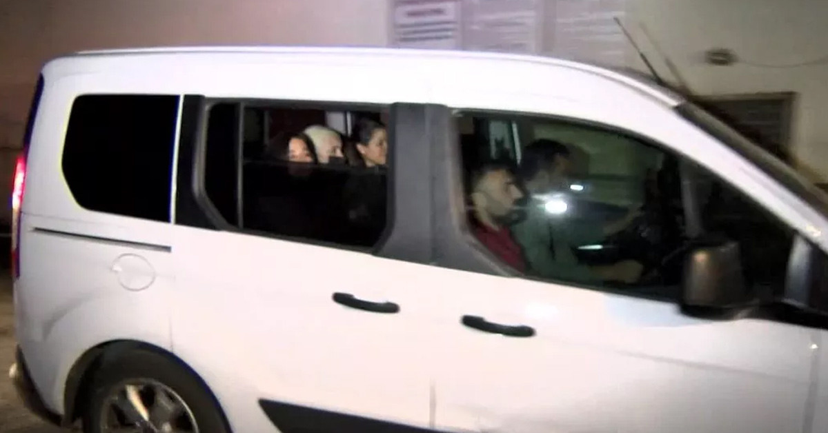 Instagram hesabından özür diledi