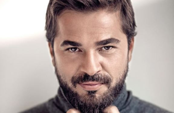 Engin Altan Düzyatan - İzmir