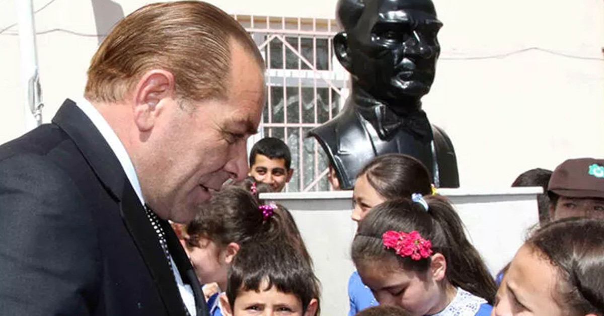 VÜCUDUMDA MORLUKLAR VAR