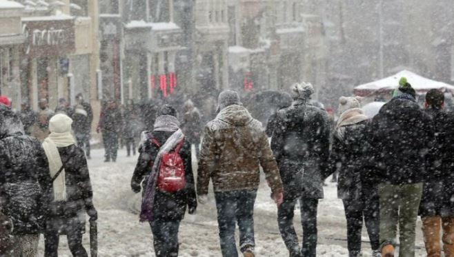 KAR YAĞIŞI 1987, 2002 VE 2004'TEKİ ZAMANLARI GÖSTEREBİLİR