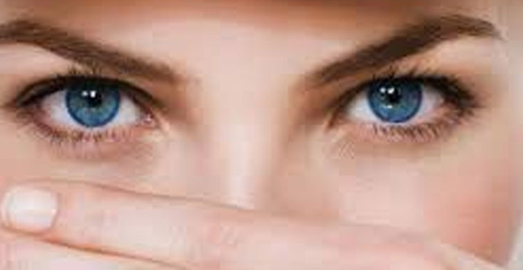 NORMALDE GENÇLERDE GÖZ DAMARI TIKANIKLIĞI GÖRÜLMEZ