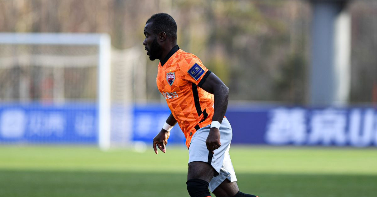 Hangi takımda oynuyor?