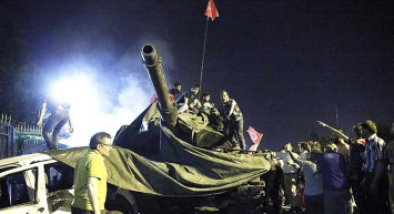 15 Temmuz ruhu unutulmayacak! Tarihi mücadelenin üzerinden tam 7 yıl geçti