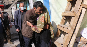 15 Yıl Sonra Oğluna Kavuşan Anne: Öldüğü Haberi Gelmişti