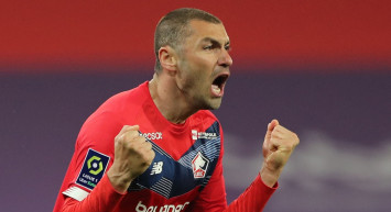 A Milli Takım'ın Yıldızı Burak Yılmaz'ın Babası Transfer Açıklamalarında Bulundu!