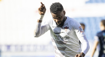 Aaron Boupendza, Katar Ekibi Al Arabi'ye Transfer Oldu!