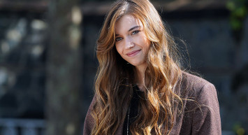 Afra Saraçoğlu'nun Yalı Çapkını'nın fragmanına yaptığı sitem dolu yorumun sebebi ortaya çıktı!