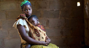 Afrika'nın çağ dışı geleneği sosyal medyada tepki çekti