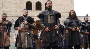 AHBAP’a büyük bağışta bulunmuştu: Barış Arduç’un başrolünde olduğu Alpaslan Büyük Selçuklu dizsinde ayrılık