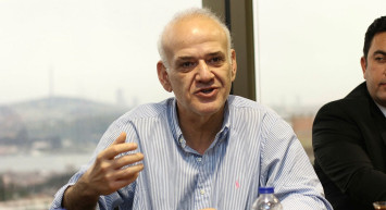 Ahmet Çakar, Galatasaray - Rizespor maçının hakemi Ümit Öztürk hakkında söyledikleriyle gündem oldu