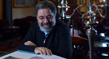 Ahmet Ümit’in Yeni Romanı Kayıp Tanrılar Ülkesinin Konusu Ne?