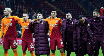 Al Nassr, Galatasaray'dan Mostafa Mohamed'i transfer etmek istiyor!