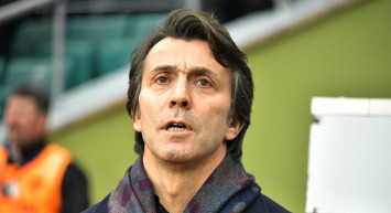 Alanyaspor, Teknik Direktör Bülent Korkmaz İle Anlaştı!