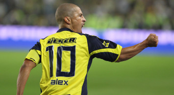 Alex de Souza Nasıl Fenerbahçe Efsanesi Oldu?