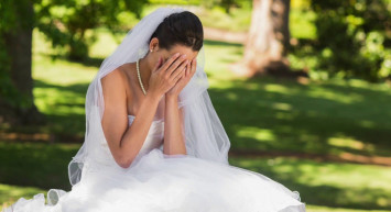 Allah kocanın hayırlısını ve akıllısını versin! Damat herkesin içinde öyle bir sebep için geline vurdu ki, davetliler şok geçirdi