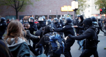 Alman Basını Kendini Unutup Türk Polisi Hakkında Algı Oluşturdu
