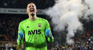 Altay Bayındır Tottenham Hotspur Yolcusu!