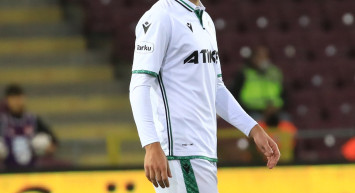 Amir Hadziahmetovic Beşiktaş'a mı transfer oluyor? Beşiktaş Amir Hadziahmetovic için Konyaspor'a teklifini yaptı