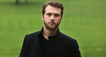 Aras Bulut İynemli’nin ağabeyi Orçun İynemli’den uyuşturucu itirafı: Saksıda uyuşturucu yetiştirirken…