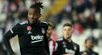 Ayhan Akman'dan Sivasspor Beşiktaş maçı ve Batshuayi yorumu: Devşirme gibi bir forvet 25'leri bulna ihtimali yok