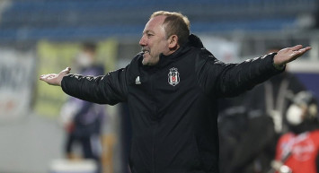 Beşiktaş Teknik Direktörü Sergen Yalçın'ın PFDK Tarafından Açıklanan Cezası Belli Oldu!