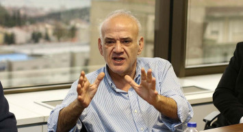 Beşiktaş - Trabzonspor Maçının Ardından Ahmet Çakar Derbiyle İlgili Değerlendirmelerde Bulundu