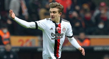 Beşiktaş'ın genç futbolcusu Rıdvan Yılmaz Eintracht Frankfurt ile transferde anlaşmaya vardı!