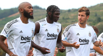 Beşiktaşlı Salih Uçan'ı Altay ve Konyaspor Transfer Etmek İstiyor