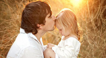 Birbirlerini 12 yıldır göremeyen Suriyeli baba ve kızı İstanbul'da buluştu