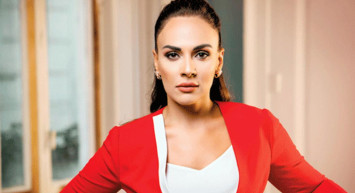 Buket Aydın kimdir?