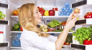 Buzdolabında asla saklanmaması gereken yiyecekler: Zehre dönebiliyor 