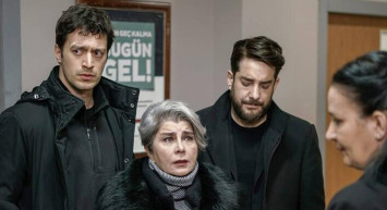 Camdaki Kız'ın Gülcihan'ı Devrim Yakut anlattı dinleyenler gözyaşına boğuldu