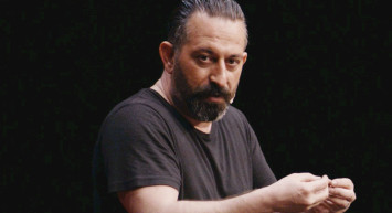 Cem Yılmaz Erşan Kuneri Müjdesini Verdi