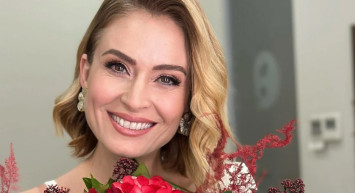 Ceyda Düvenci yeni aşkını ilk defa paylaştı: Seçim gecesini birlikte takip ettiler!