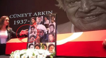 Cüneyt Arkın'ın cenazesinde büyük saygısızlık! Böyle bir rezillik daha önce hiç görülmedi