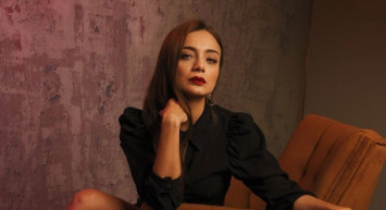 Damla Sönmez kimdir?