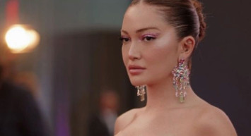 Danla Bilic verdiği pozlarla sosyal medyayı salladı!