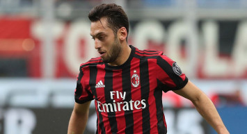 Dev Kulüpler Hakan Çalhanoğlu'nun Peşinde