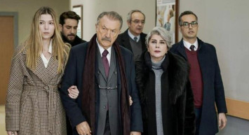 Devrim Yakut kimdir? 