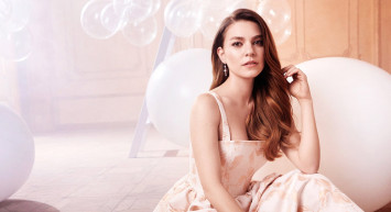 Doğum sayılı günler kalmıştı! Aslı Enver'den müjdeli haber geldi ünlü oyuncu anne oldu