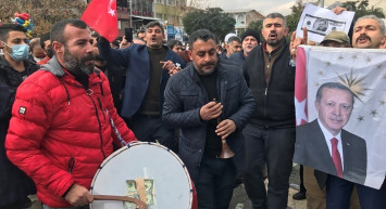 Dövizde Yaşanan Düşüş Yurt Genelinde Sevinç Gösterine Sahne Oldu