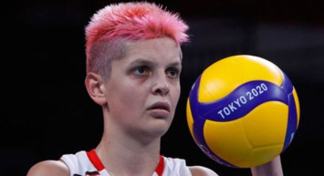 Ebrar Karakurt’tan Korkutan Haber! İkinci Kez Koronavirüse Yakalandı