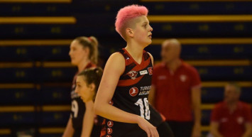 Ebrar Karakurt ve Sevgilisi İmge Sınır Tanımıyor: Son Yaptığı Paylaşımına Erkek Takipçilerinden Yorum Yağmuru