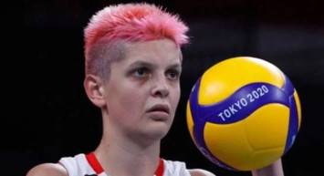 Ebrar Karakurt’un yeni sevgilisi ünlü oyuncu çıktı! Görenler inanamadı