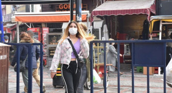 Edirne'de Yeni Karar: Çay Ocaklarının Faaliyeti Durduruldu, 2 Caddeye Girişler Kapatıldı