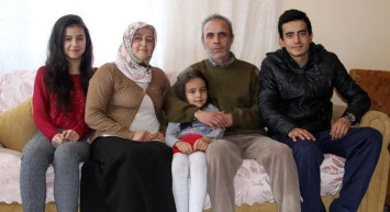 Hatay'da Ehliyetine Yazdırdığı Yazıyı Görenler Çok Şaşırıyor