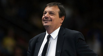 Ergin Ataman Kimdir?